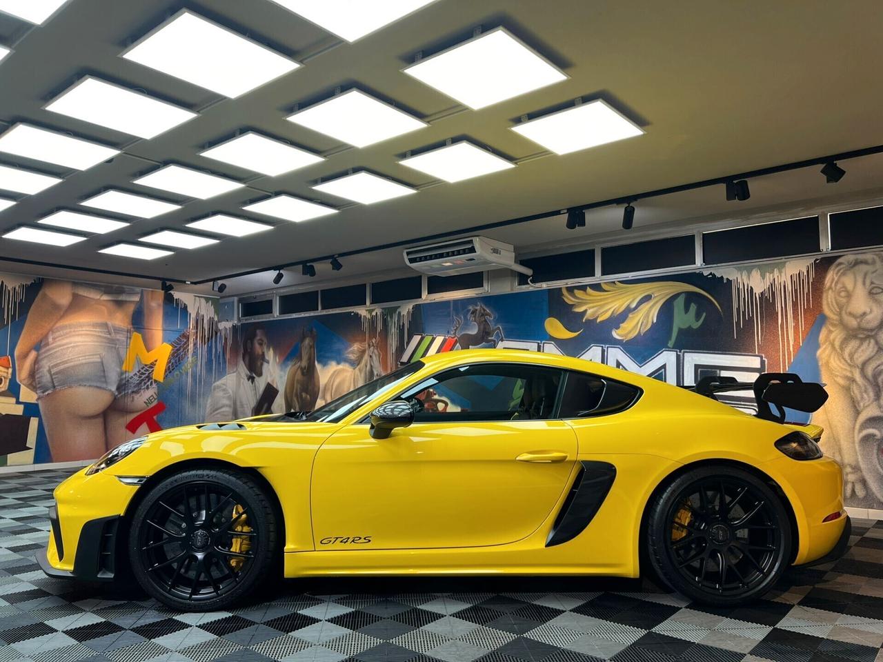 Porsche 718 Spyder 4.0 GT4 RS pdk WEISSACH RS PACK (718)