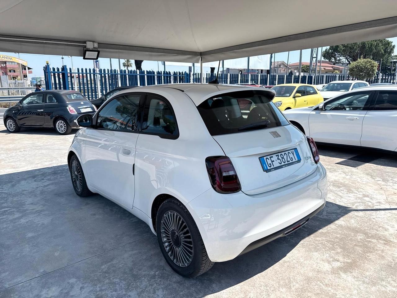 Fiat 500 500e