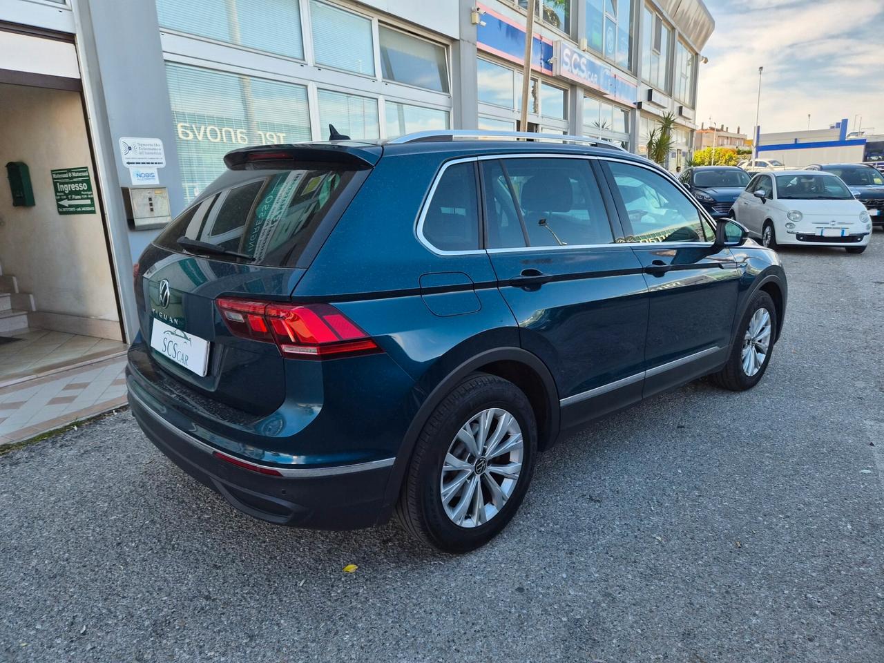 Volkswagen Tiguan 2.0 TDI 122 CV * LIFE
