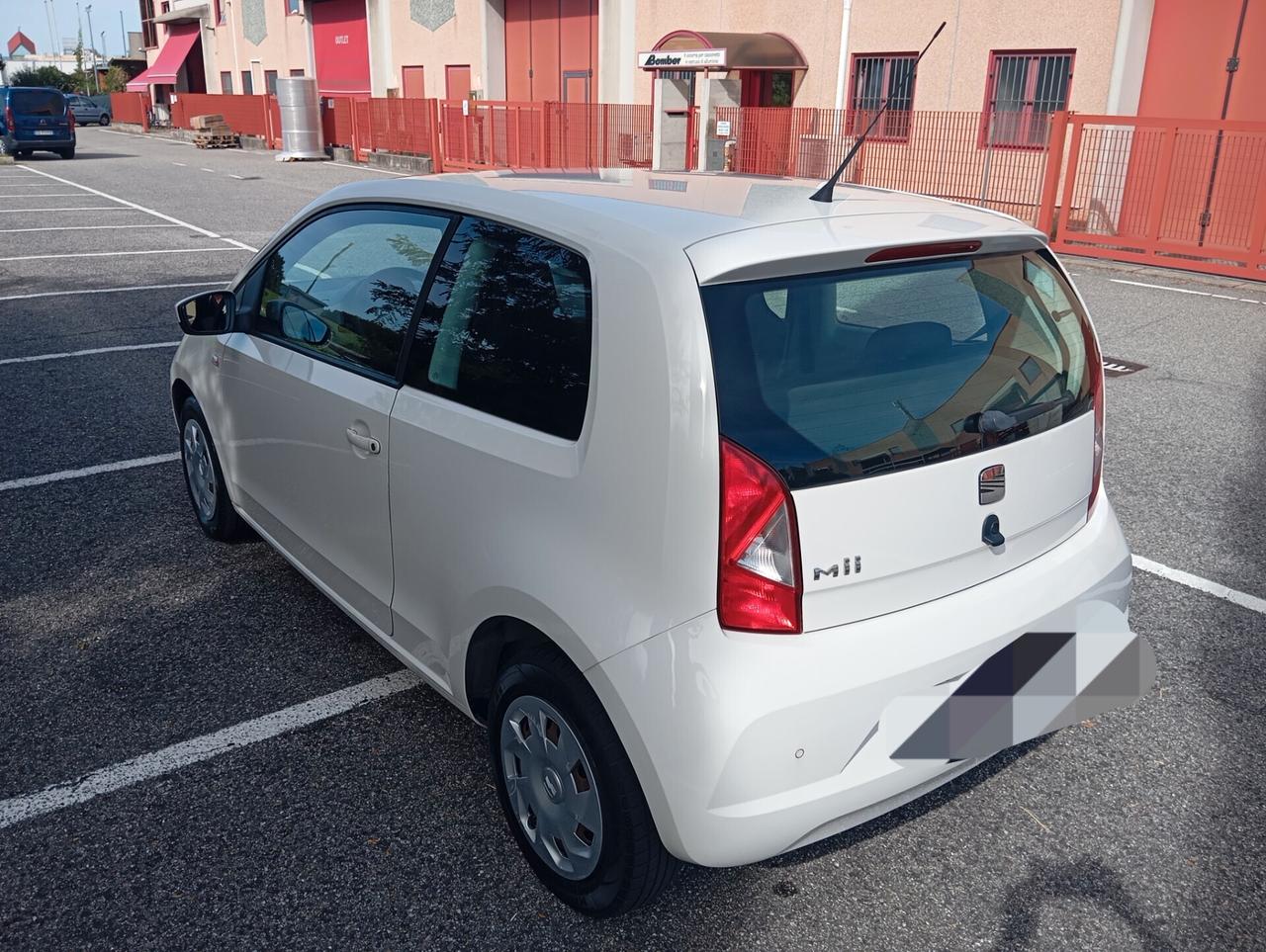 Seat Mii 1.0 3 porte Reference valuto permute