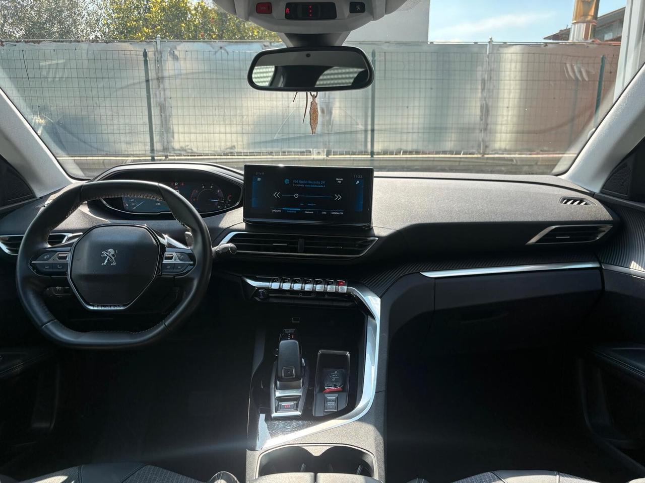 Peugeot 3008 BlueHDi 130 S&S EAT8 Allure