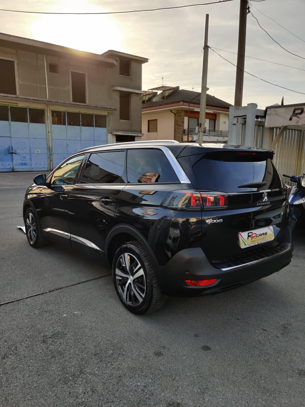 Peugeot 5008 BlueHDi 130 S&S EAT8 Active Pack