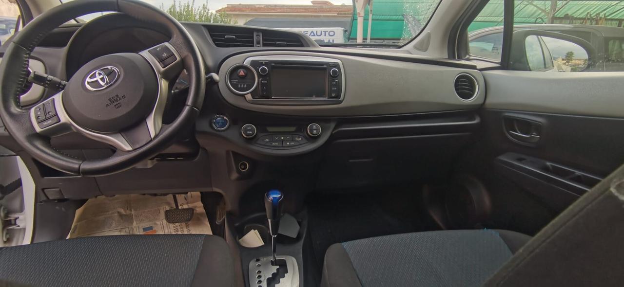 Toyota Yaris 1.5 Hybrid 5 porte 2014 USATO