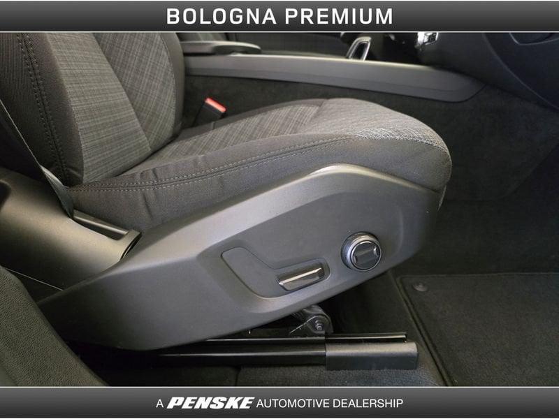 Volvo XC60 B4 (d) AWD automatico Core