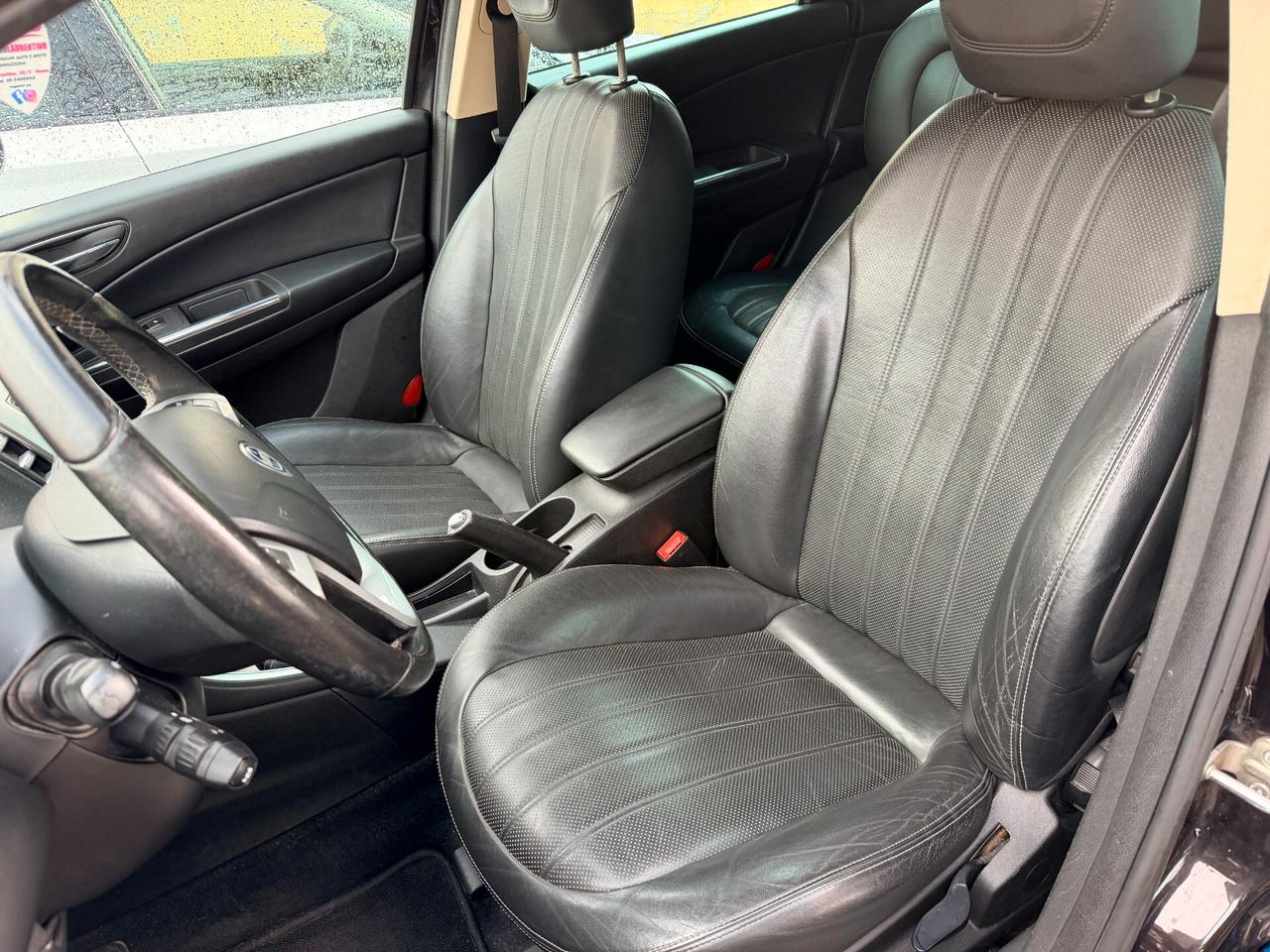 Lancia Delta 1.6 MJT Gold Neopatentati