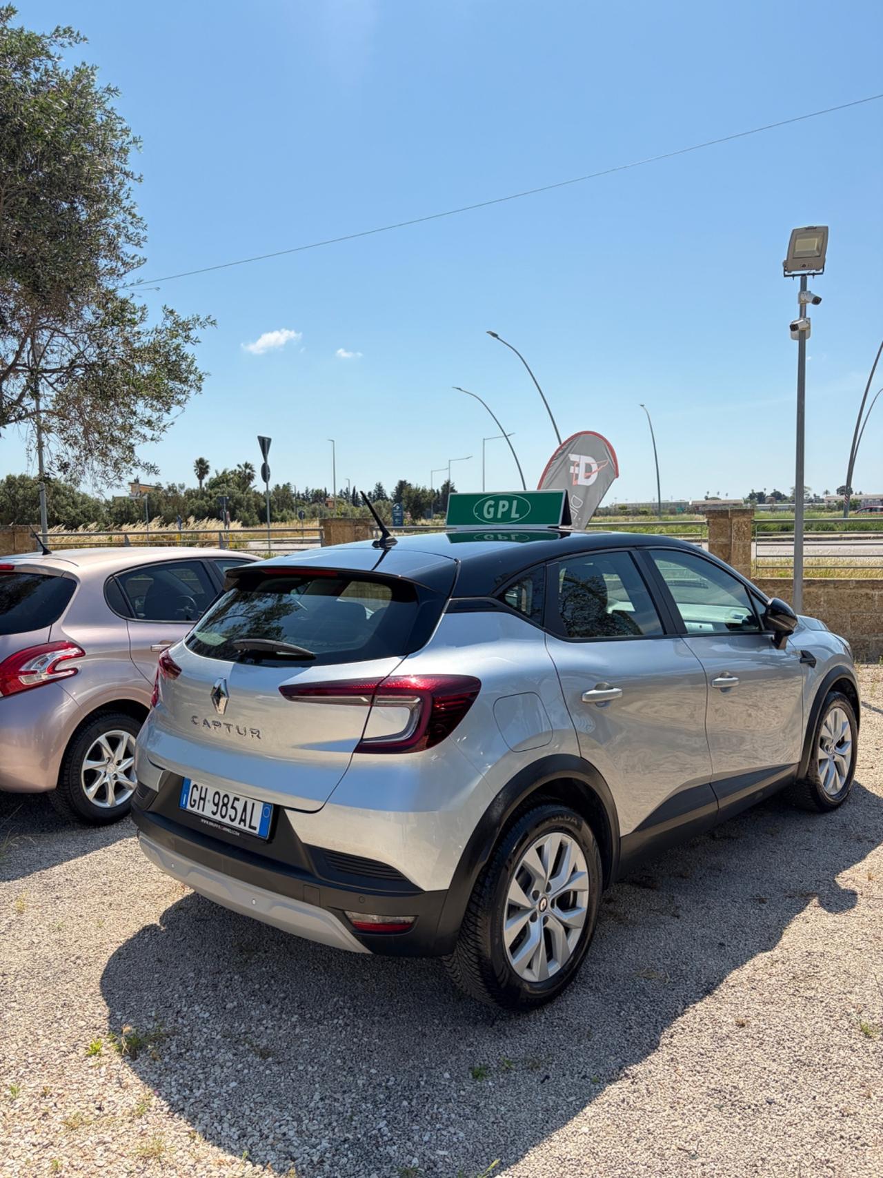 Renault Captur TCe 100 CV GPL FAP Intens full!!!