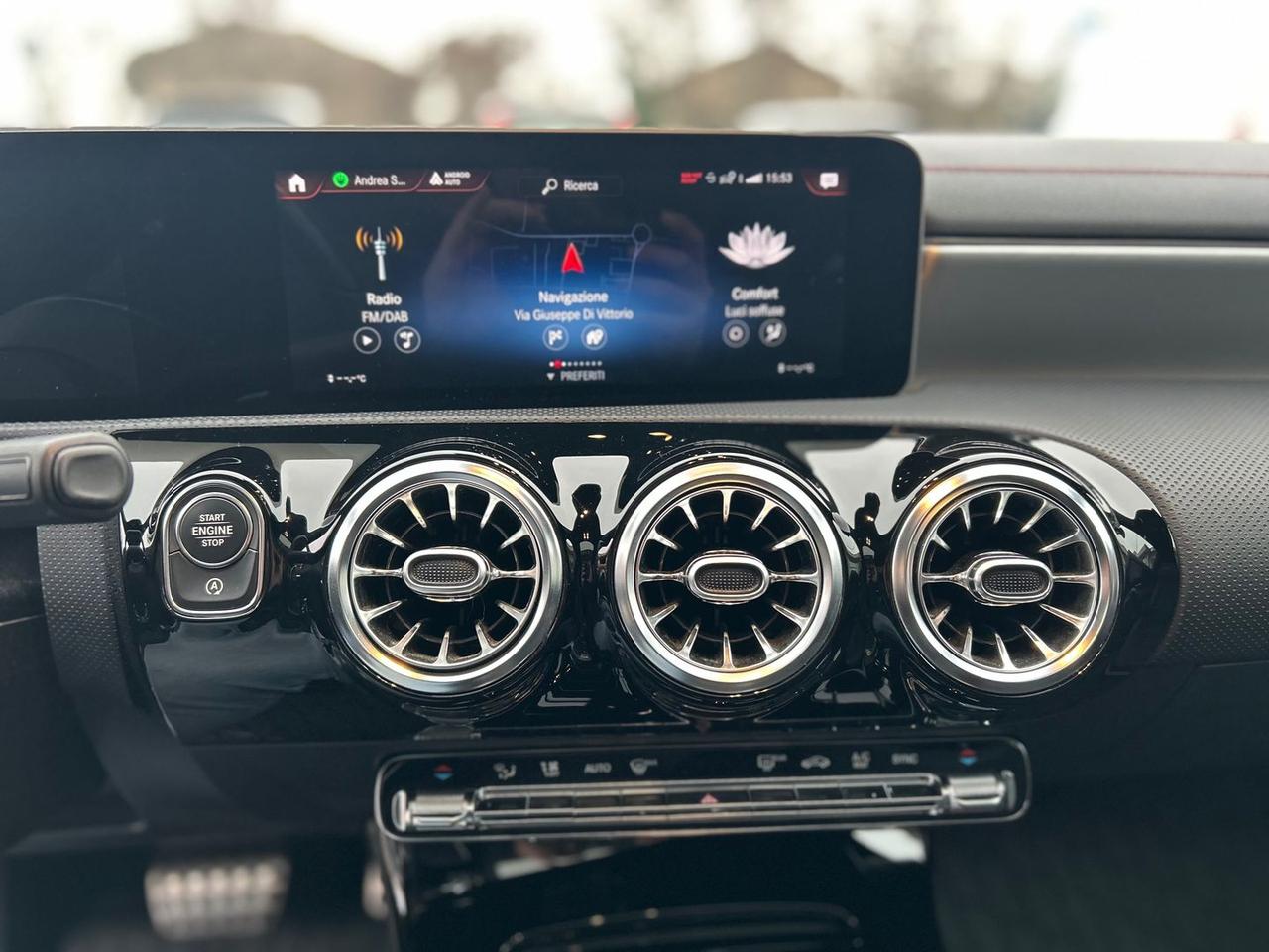 Mercedes-Benz CLA 200 Premium CLA 200 #8756