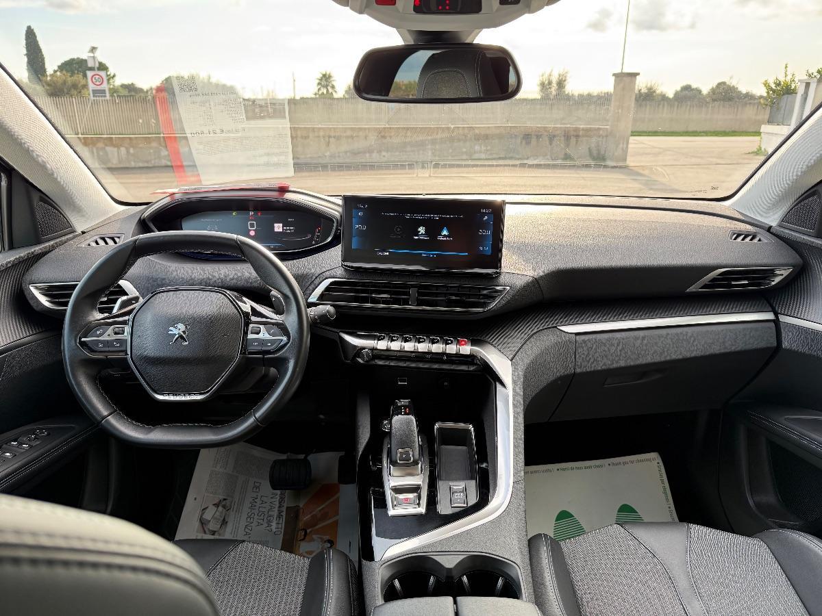 PEUGEOT - 3008 - BlueHDi 130 EAT8 S&S Allure