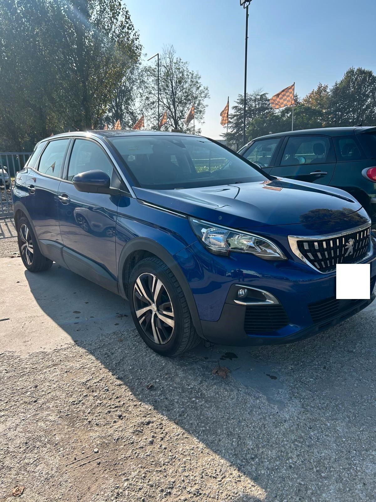 Peugeot 3008 BlueHDi 130 S&S EAT8 Allure