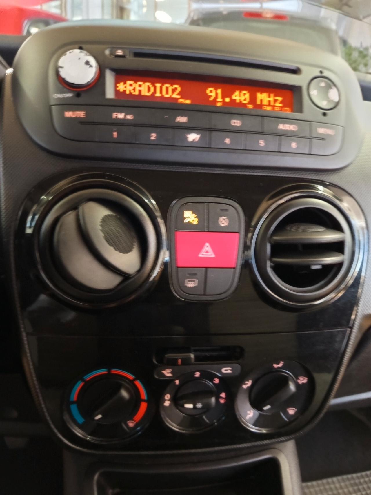 Fiat Qubo 1.3 MJT 75 CV Trekking