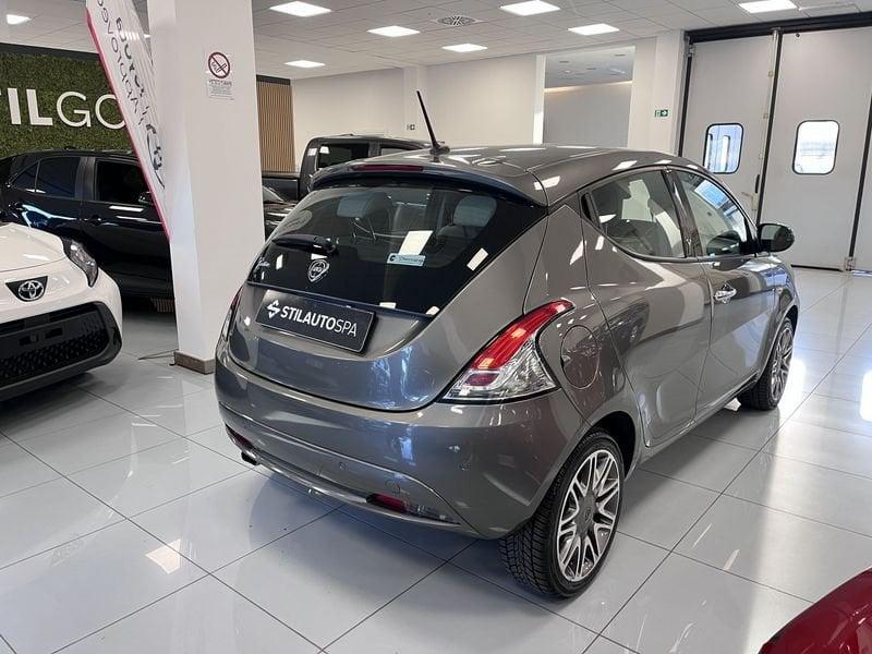 Lancia Ypsilon Ypsilon 1.2 69 CV 5 porte Gold