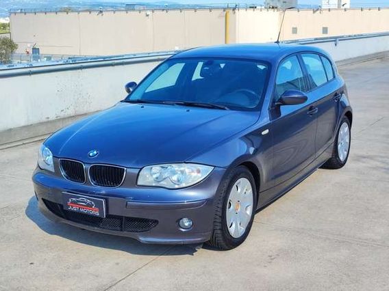 BMW 118 cat 5 porte Attiva