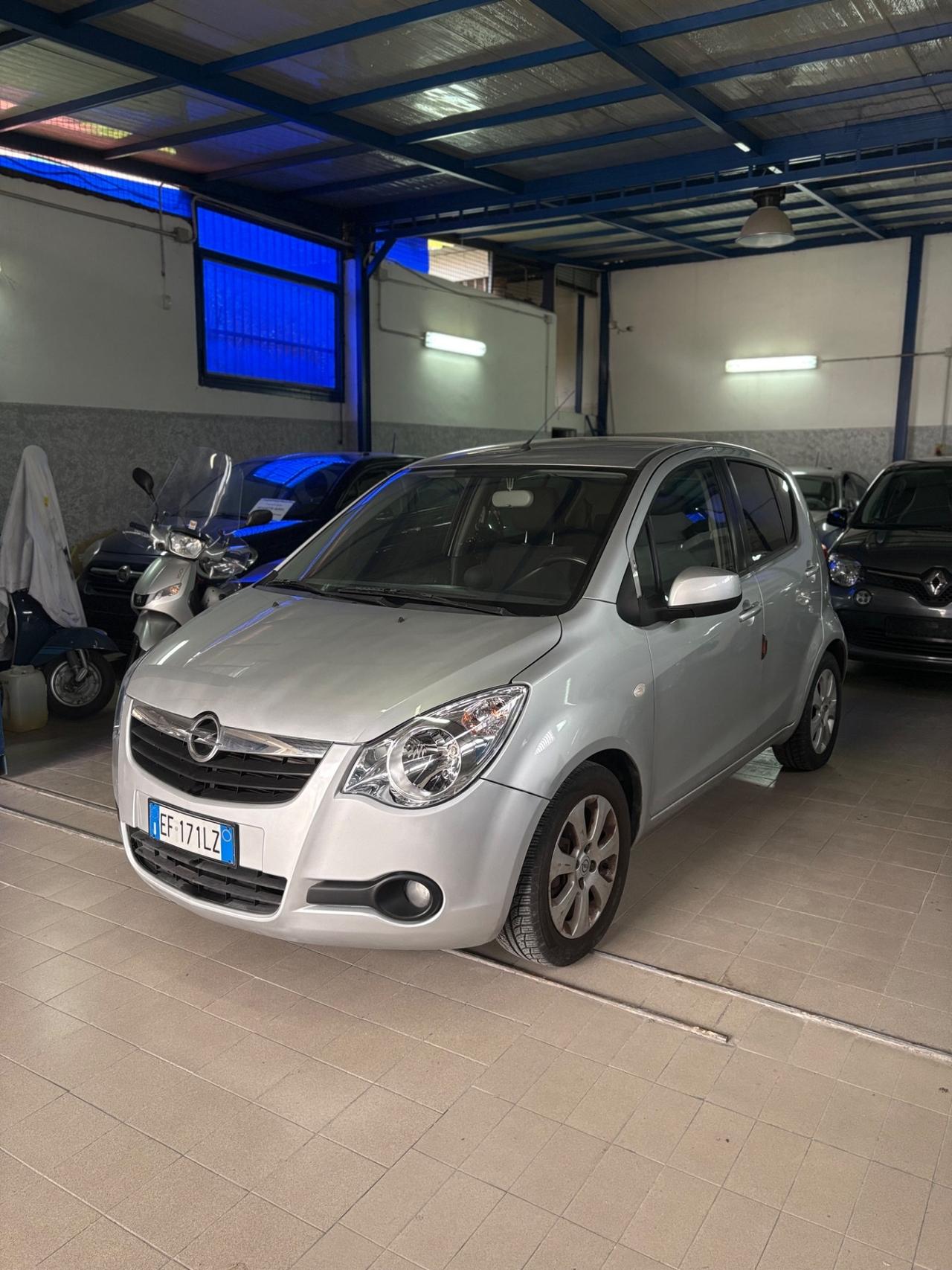 Opel Agila 1.2 benzina