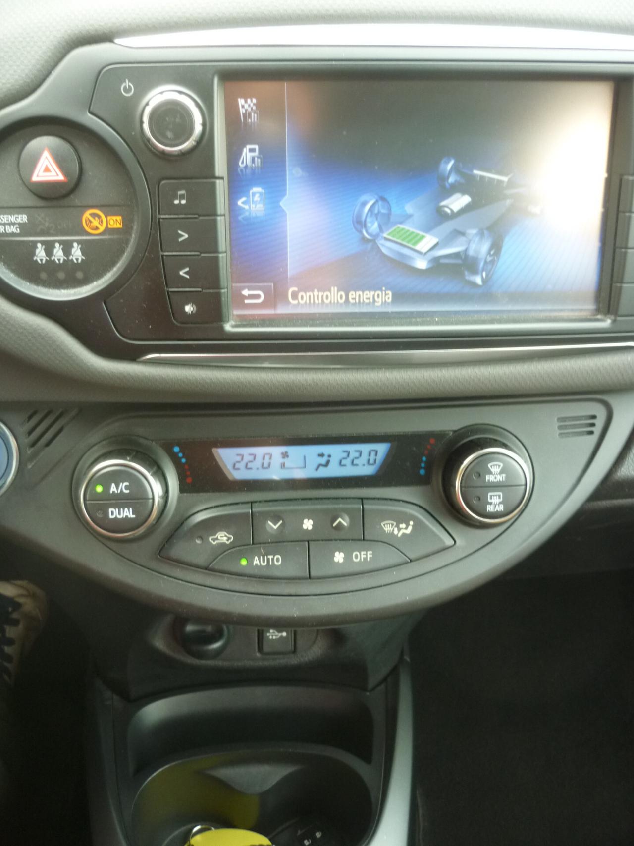 Toyota Yaris 1.5 Hybrid 5 porte Active