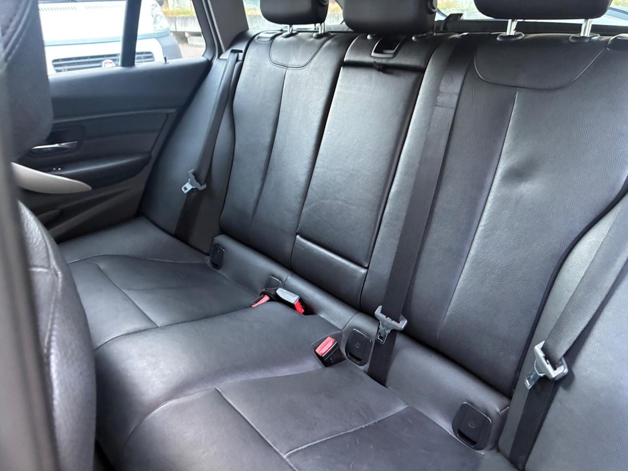 Bmw 318 318d Touring Business Advantage