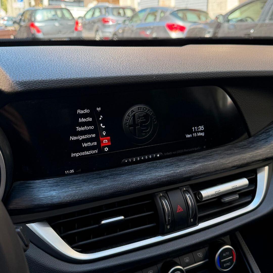 Alfa Romeo Stelvio 2.2 Turbodiesel 210 CV AT8 Q4