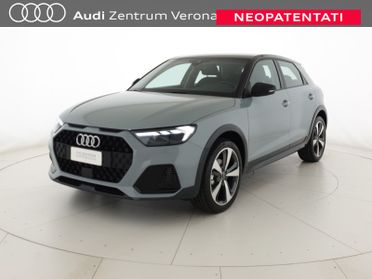 Allstreet 30TFSI 116CV S tronic Identity Contrast