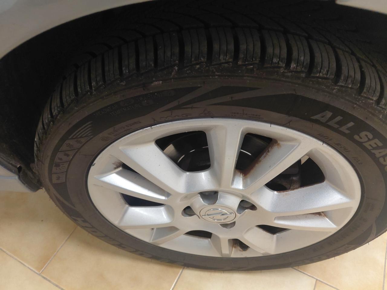 OPEL MERIVA ANNO 2008 BZ 1.4 ADATTA NEOPATENTATI KM 167 MILA