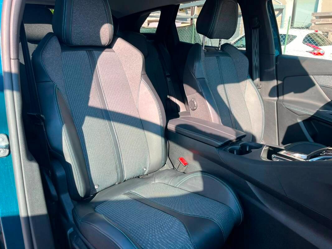 Peugeot 3008 II 1.5 bluehdi Allure s&s 130cv eat8
