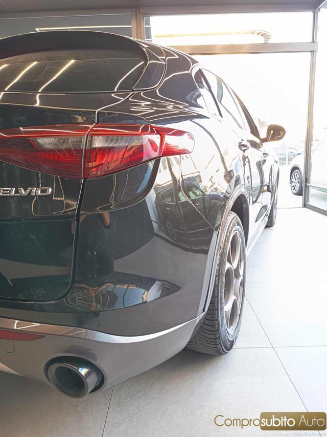 ALFA ROMEO Stelvio 2.2 Turbodiesel 210 CV AT8 Q4 Veloce