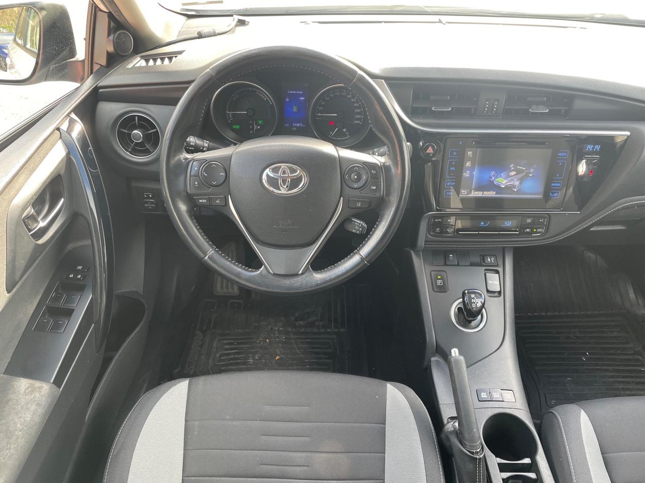 Toyota Auris 1.8 Executive