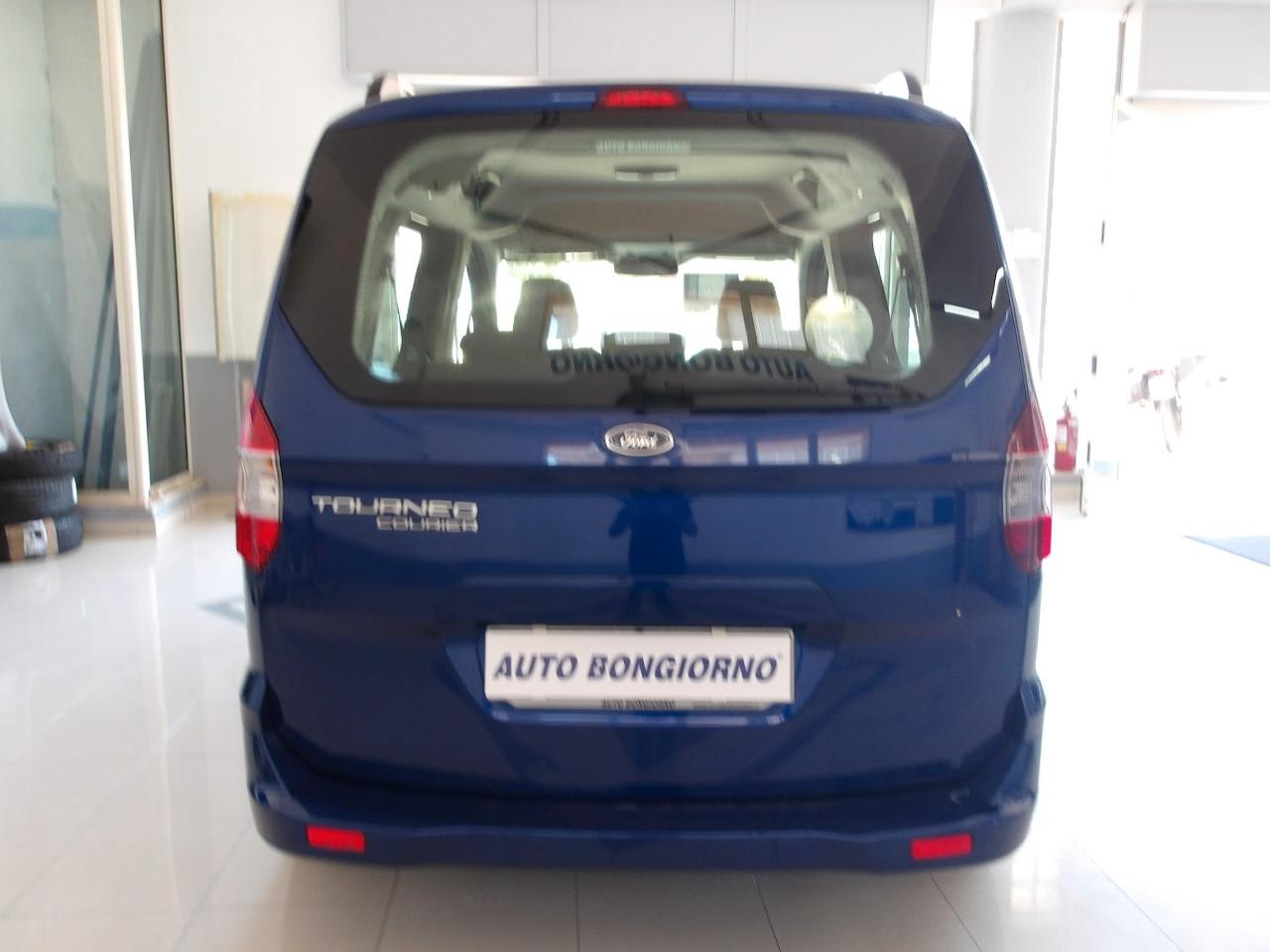FORD Tourneo Courier 1.5 tdci 75cv titanium E5