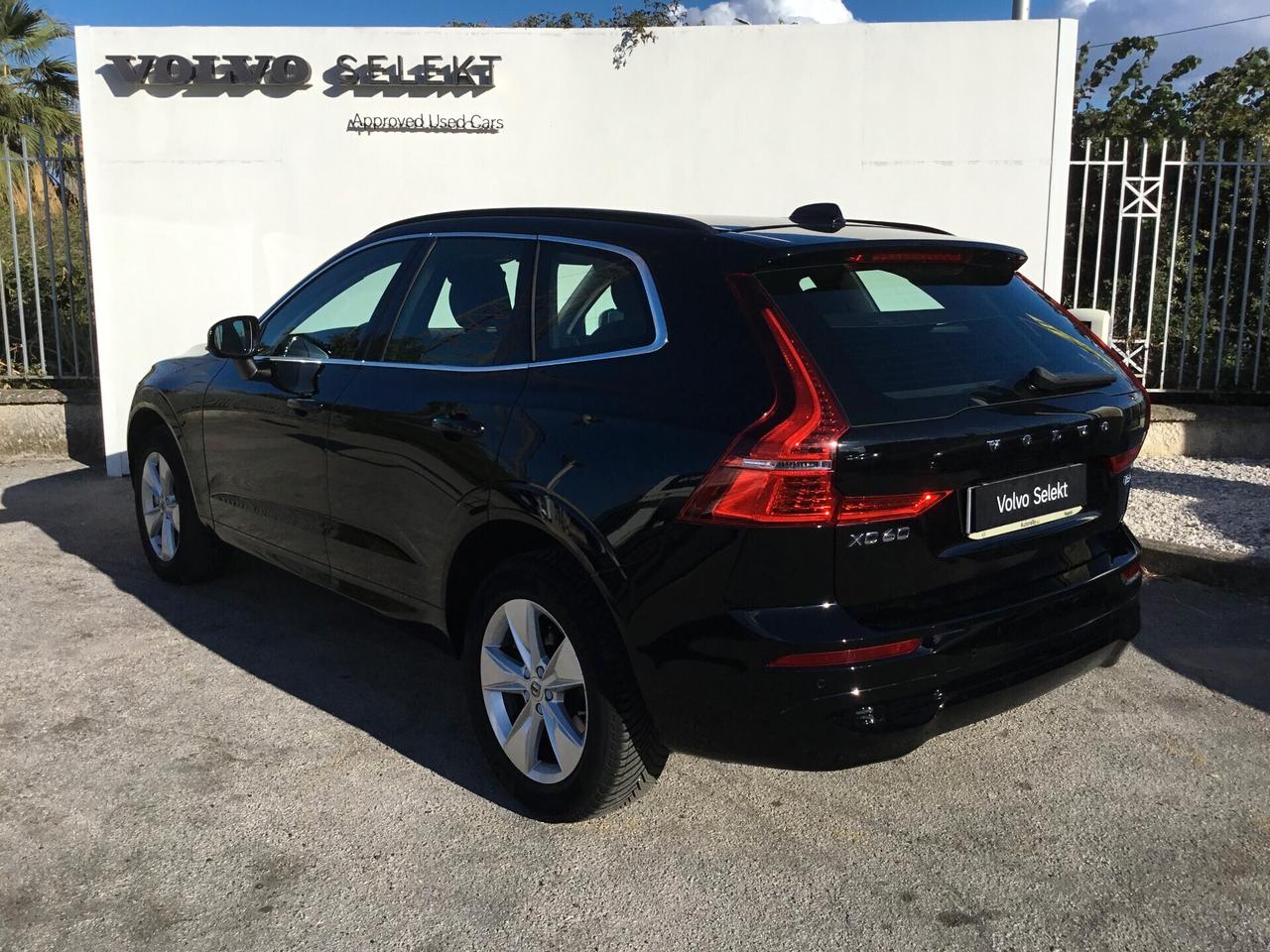 Volvo XC60 B4 (d) automatico Core