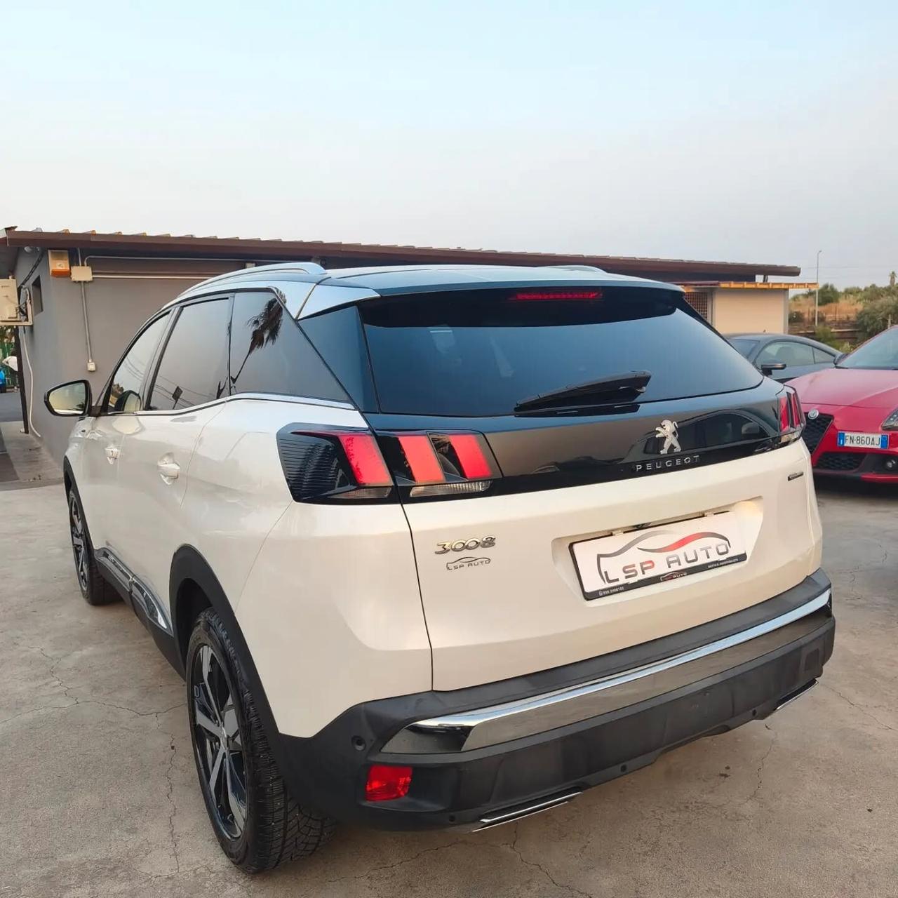 Peugeot 3008 GTLINE CAMBIO AUTOMATICO