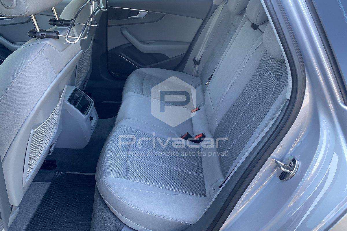 AUDI A4 Avant 2.0 TDI 150 CV S tronic Business Sport