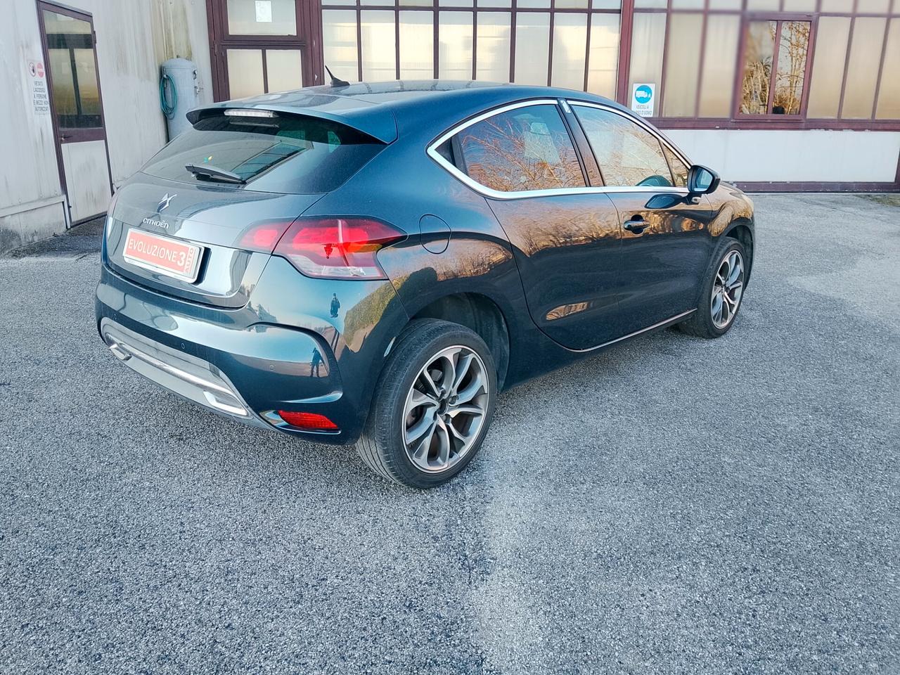 Ds DS4 4 1.6 e-HDi 110 airdream CMP6 So Chic - CAMBIO AUTOMATICO