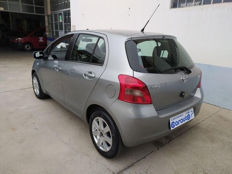 Toyota Yaris Yaris 5p 1.0 Sol