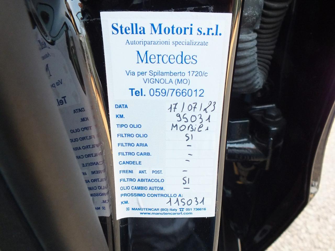 MB-A-180 PREMIUM AMG PACK UNIPROPRIETARIO