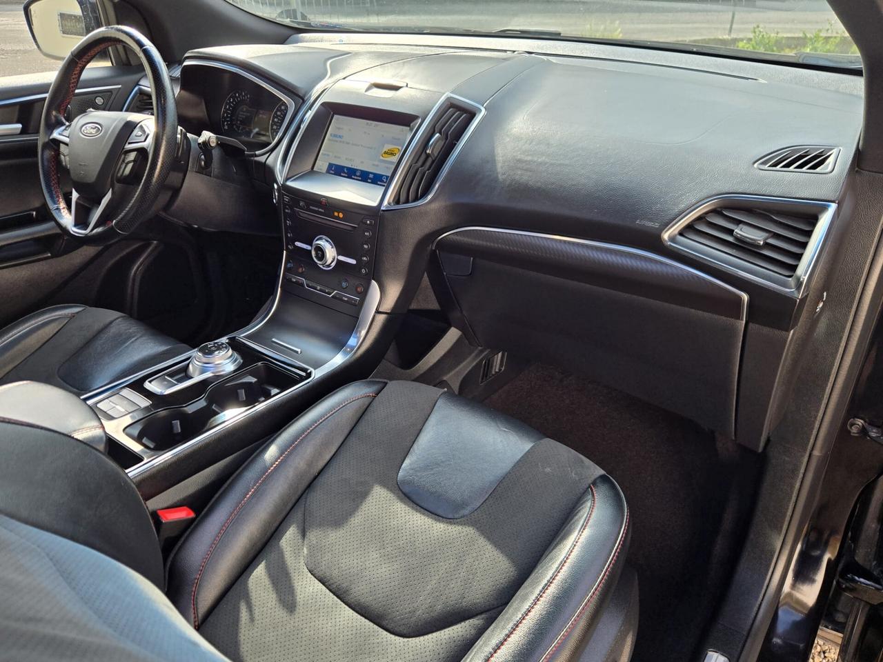 Ford Edge 2.0D ST-LINE 4x4 FULL OPTIONAL GANCIO TRAINO TETTO APRIBILE