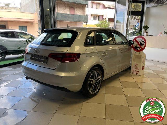 AUDI A3 SPB 1.6 TDI 105cv S tronic *LED*NAVI