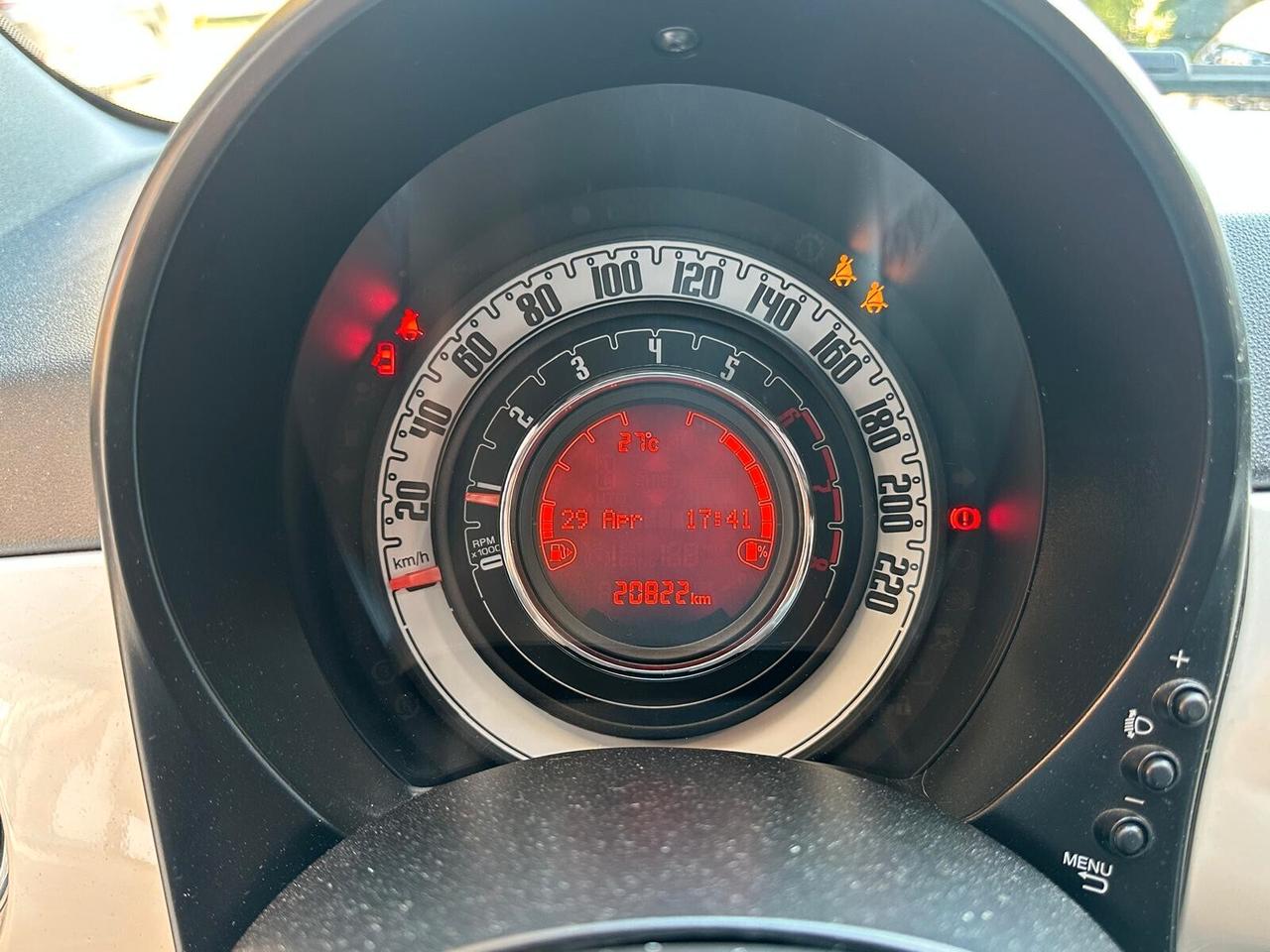 Fiat 500 1.0 Hybrid Dolcevita