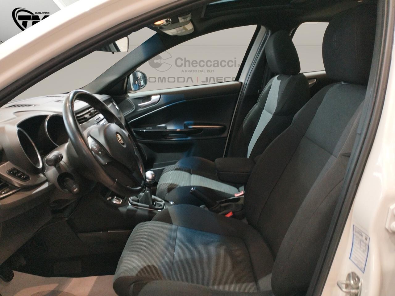 Alfa Romeo Giulietta 2.0 jtdm Exclusive 170cv *TETTO PANORAMICO*