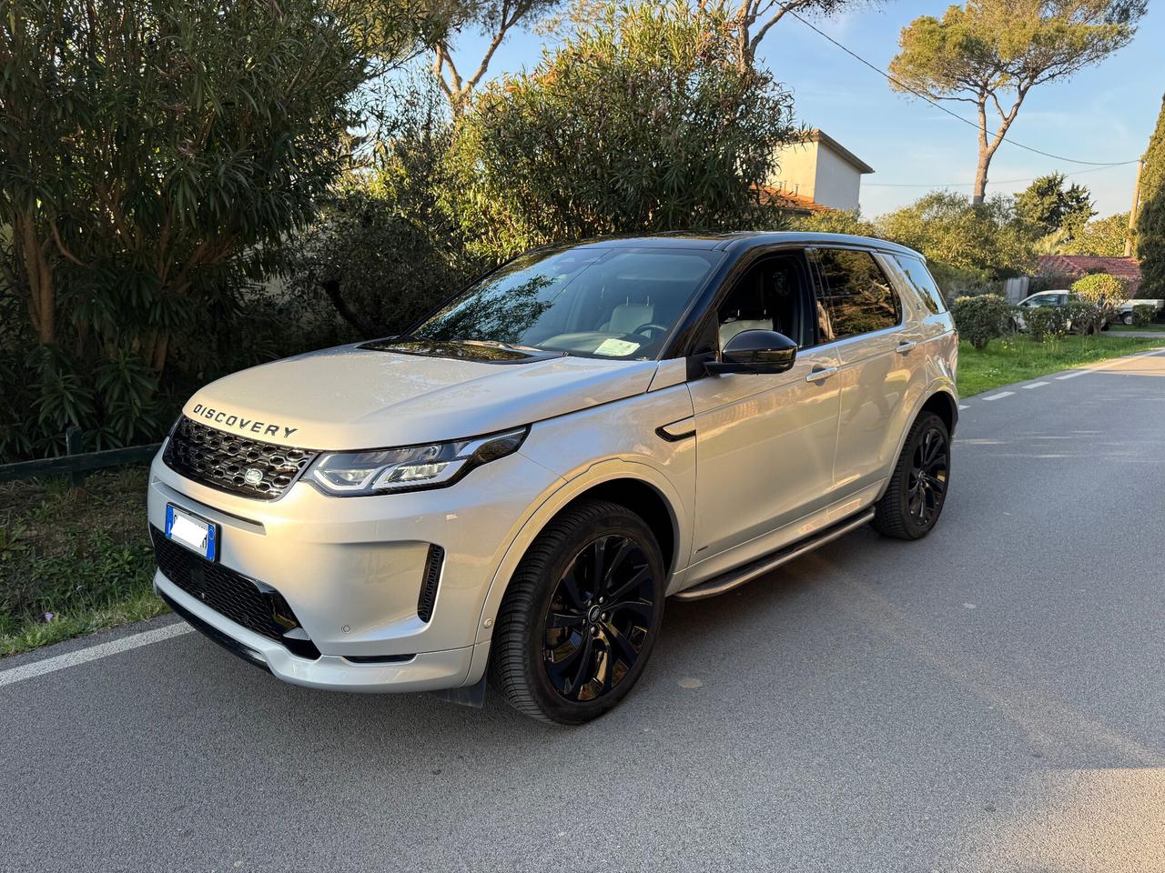 Land Rover Discovery Sport 2.0 eD4 163 CV 2WD R-Dynamic SE