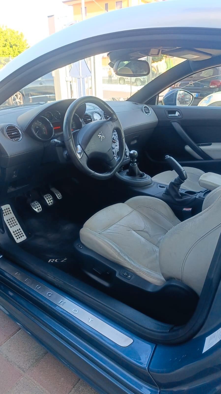 Peugeot RCZ 2.0 HDi 163CV