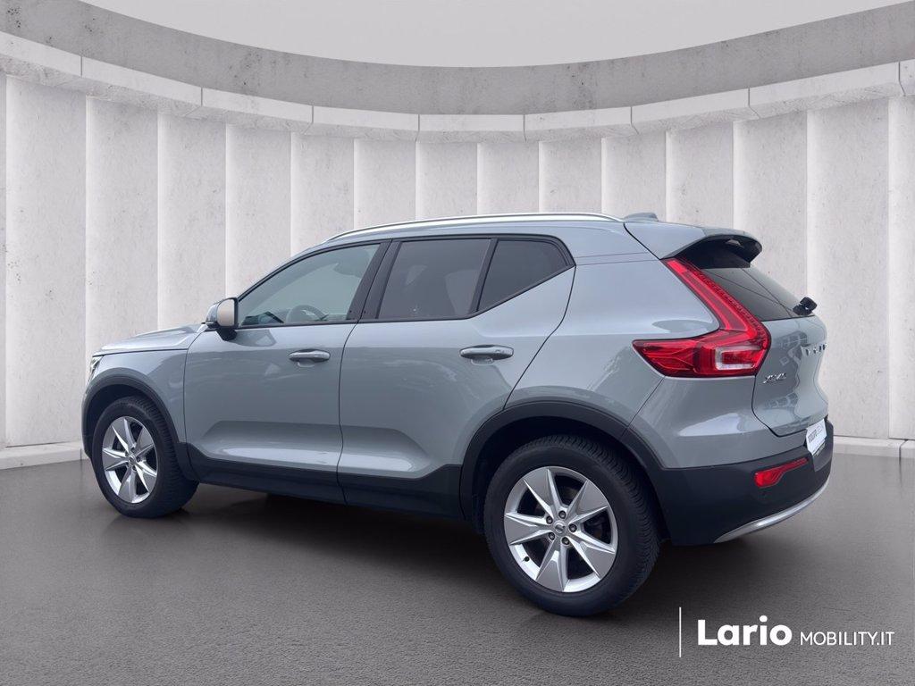 VOLVO XC40 2.0 b3 Core auto del 2025