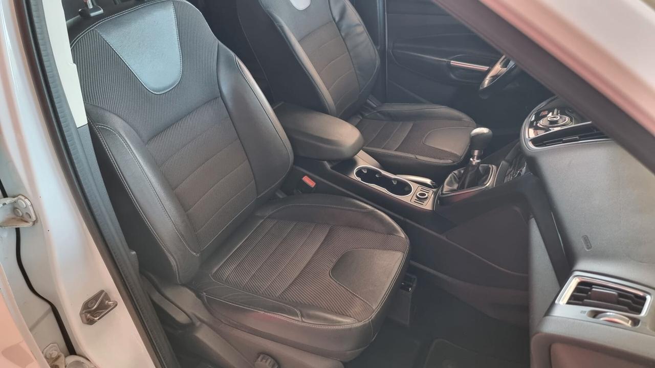 Ford Kuga 2.0 TDCI 120 CV S&S 2WD Titanium