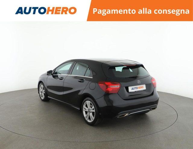 MERCEDES-BENZ A 180 Sport