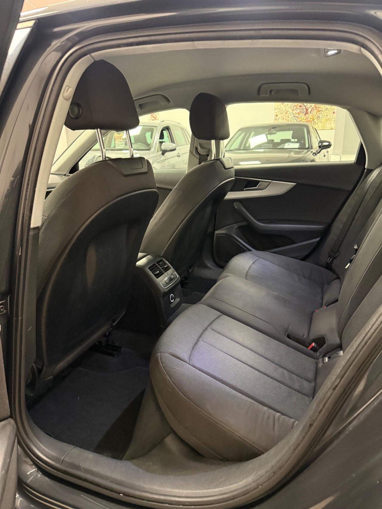 Audi A4 2.0 TDI 150 CV Design