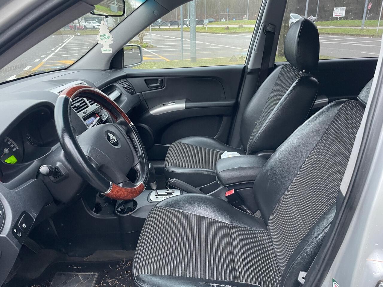 Kia Sportage 2.0 CRDI VGT 140CV*Automatik*Cerchi*