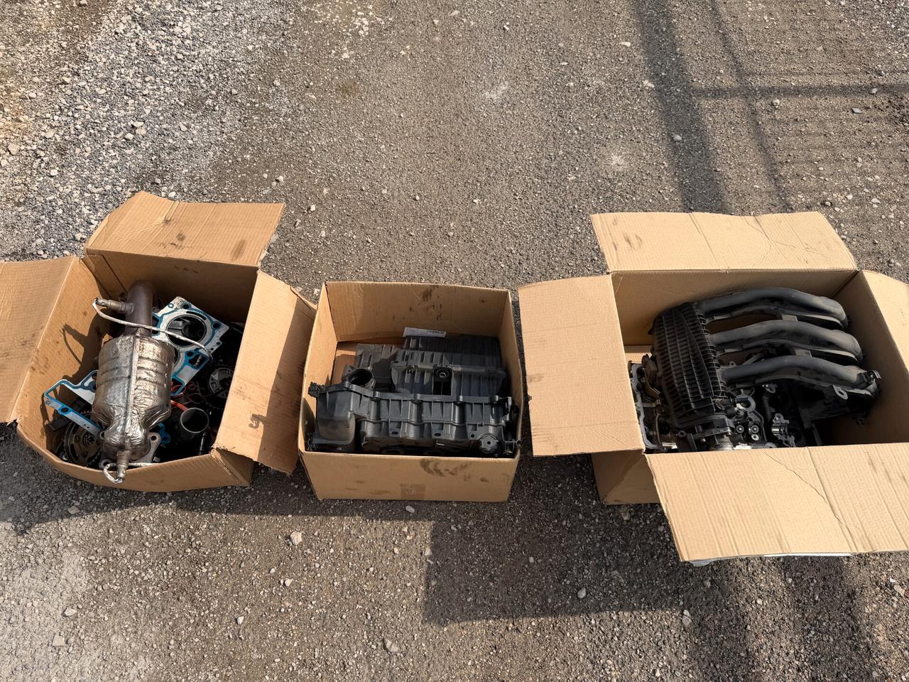 PEUGEOT 208 2015 1.2 BENZINA 82 CV *MOT ROTTO