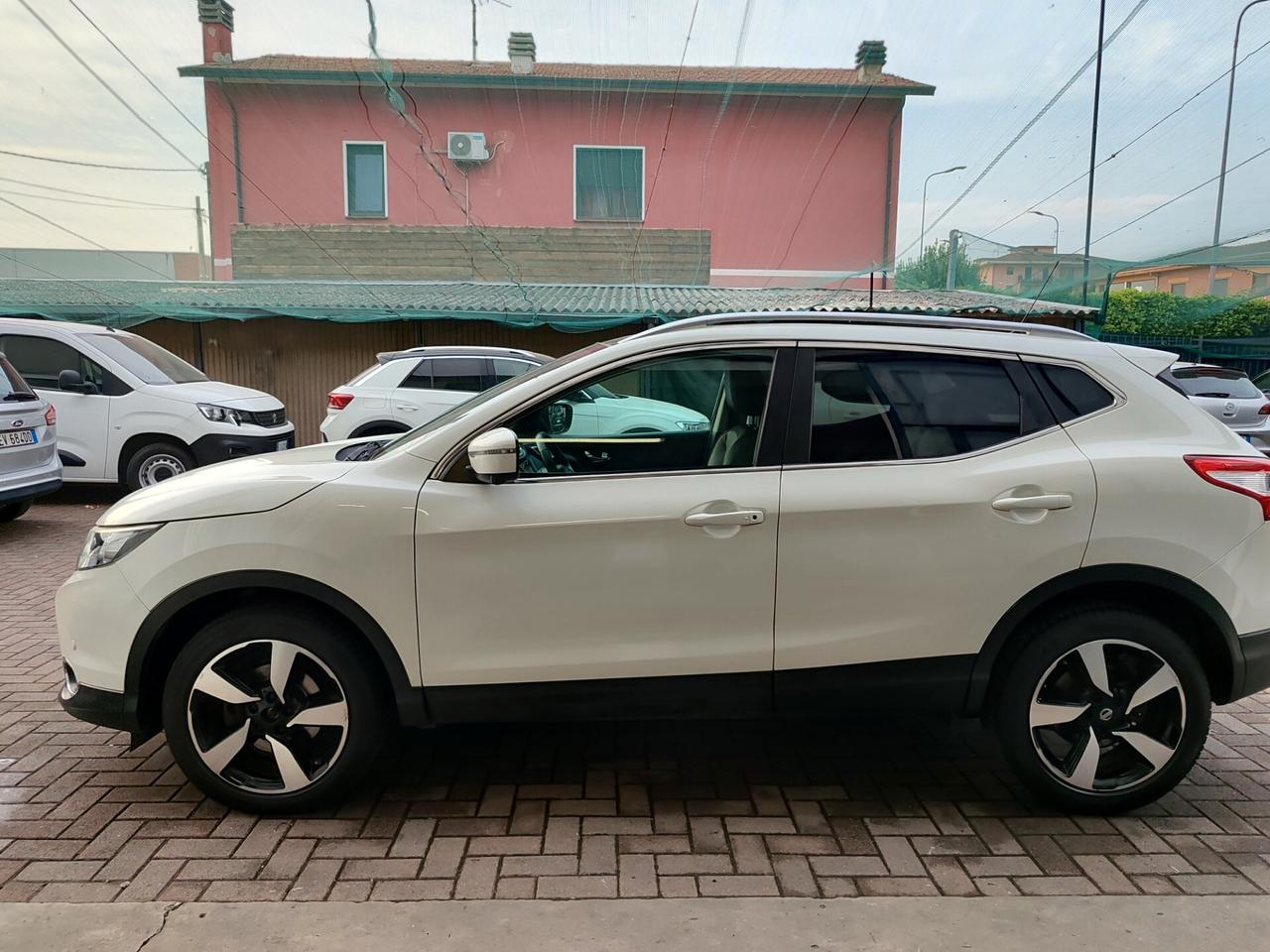Nissan Qashqai 1.6 dCi 4WD Tekna