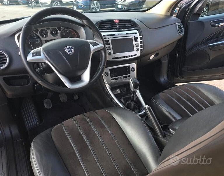 Lancia Delta 1.6 MJT DPF Platino