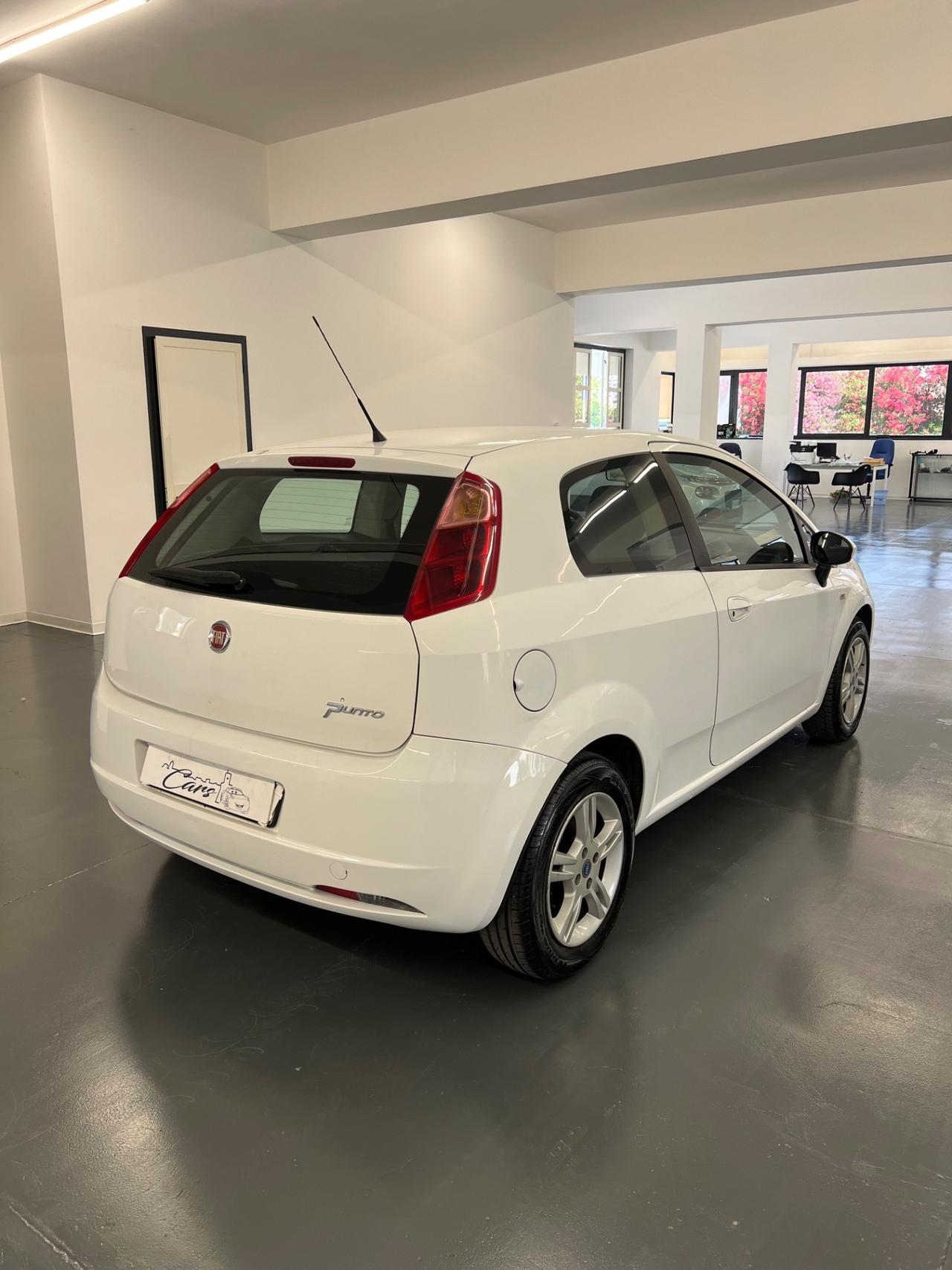 Fiat Grande Punto Grande Punto 1.3 MJT 75 CV 3 porte Active