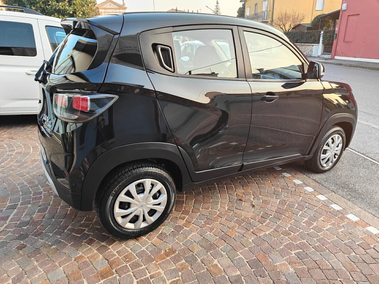 Mahindra KUV100 1.2 VVT M-Bifuel(GPL) K6+