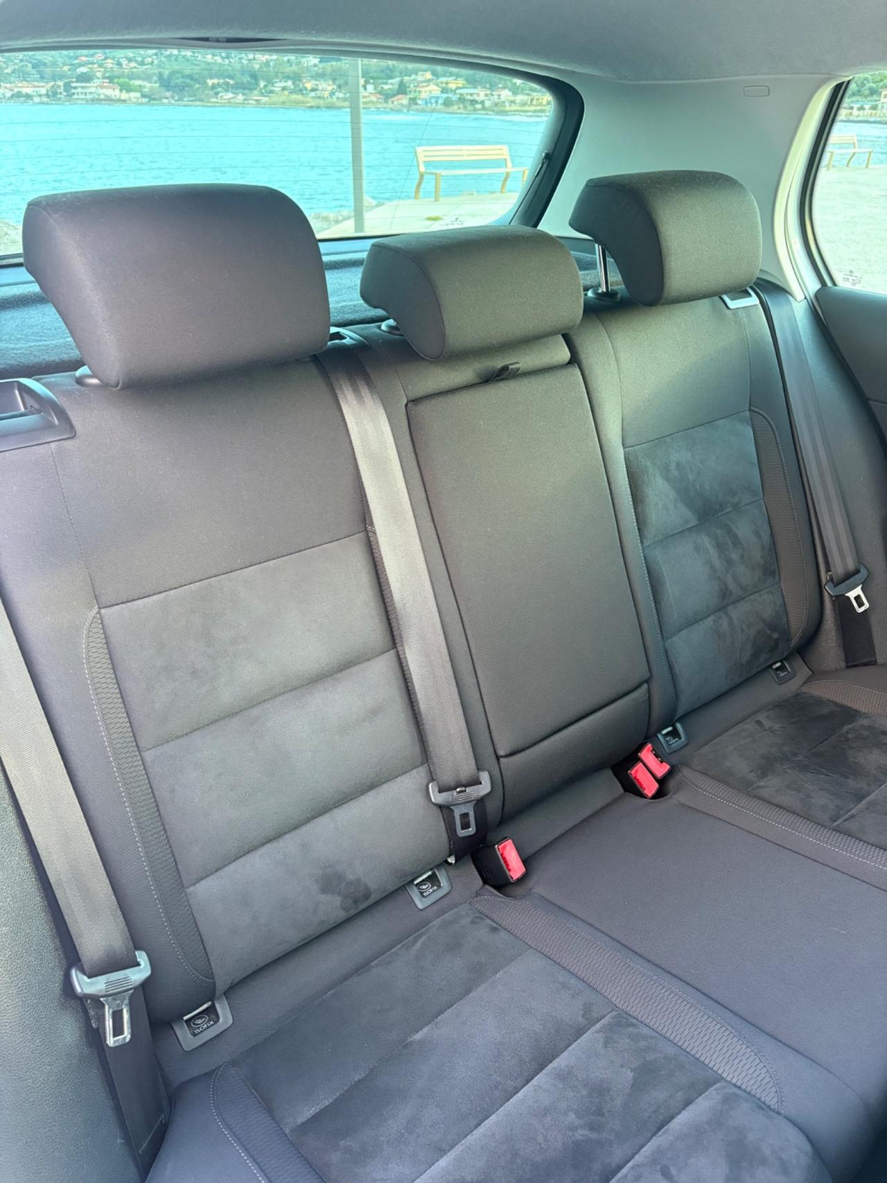 Volkswagen Golf Highline DSG Unico Proprietario