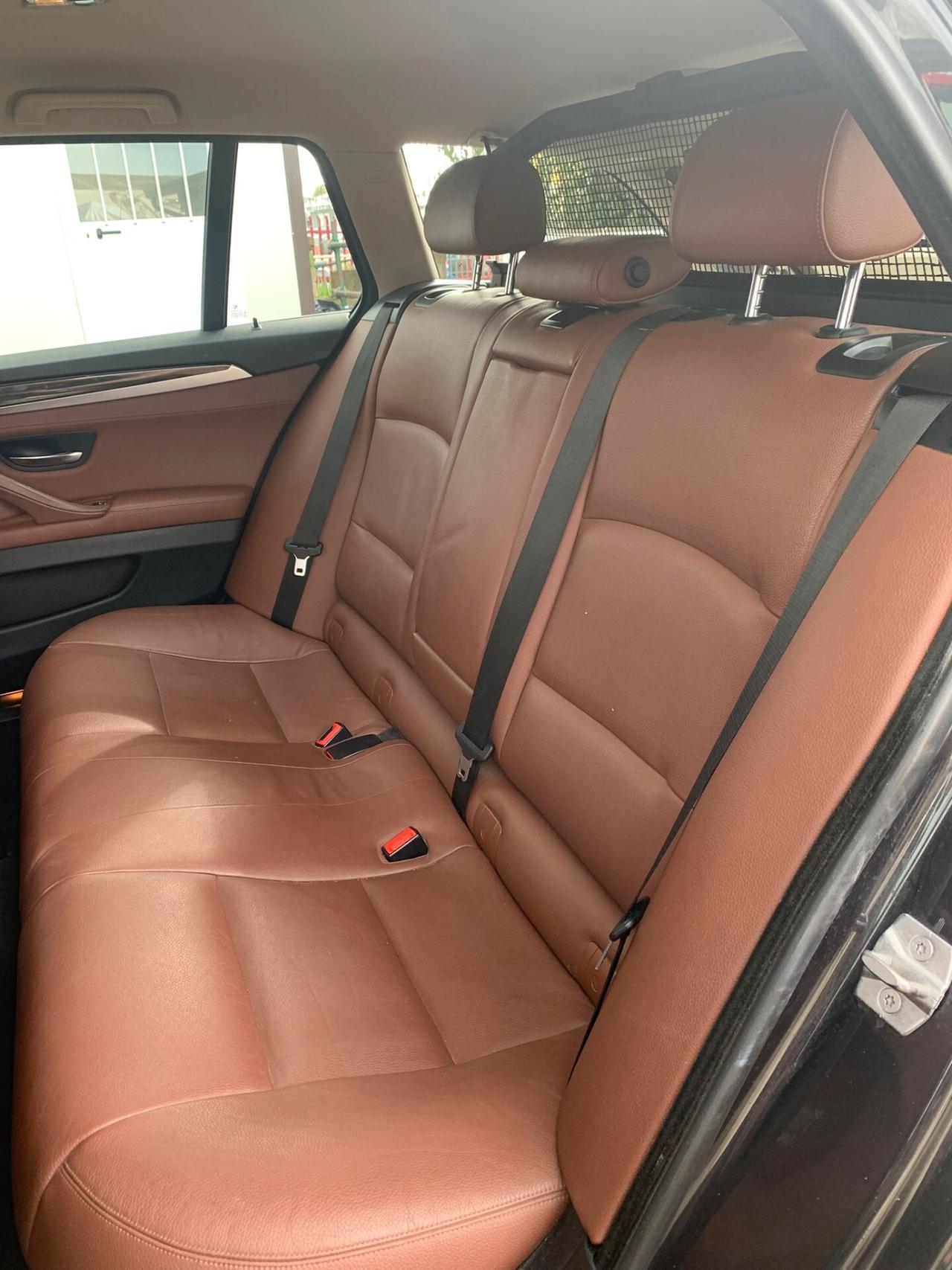 Bmw 520 520d xDrive Luxury